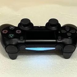 Black PS4 Controller