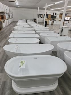 Bathtub,freestanding