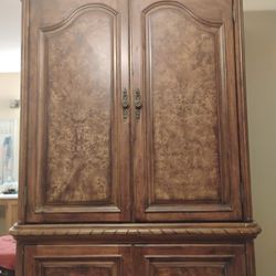 I Am Selling This Bedroom TV Cabinet