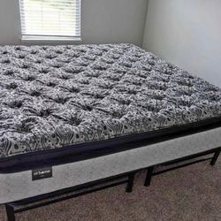 Queen and King Mattresses must go! BEST DEALS IN CBUS! IN STOCK!