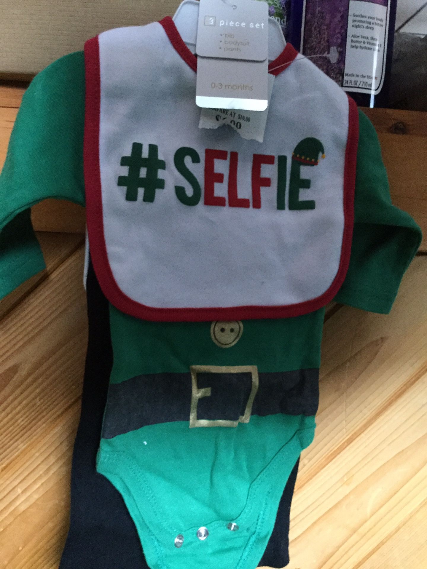 #Selfie Onesie 3pc Set Just In Time For Christmas