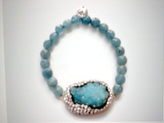 New genuine blue druzy stretch bead bracelet