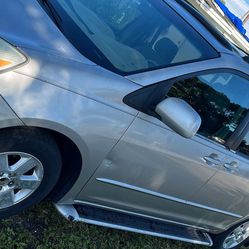 2005 Toyota Sienna