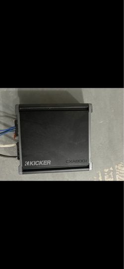 2 kicker comp r 10s with kicker 800.1 amp