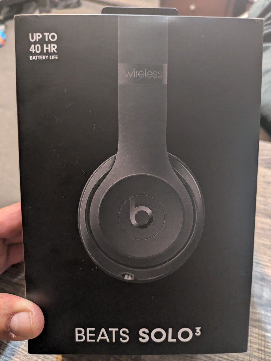 Beats Solo 3 Wireless-Black BRAND NEW $125