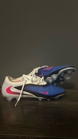 Nike Football Soccer Cleats