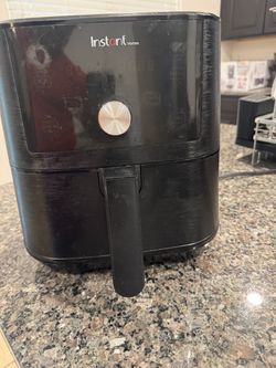 Instant Vortex Air Fryer Black