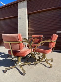 1980s Vintage postmodern Milo Baughman style Mauve/salmon dining table and chairs with tubular brass