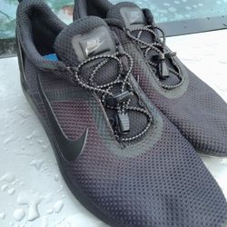 NIKE Black Running/Training