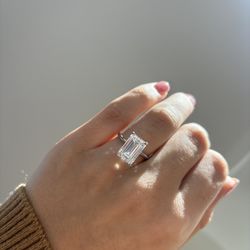 Brand new 14k white gold hidden halo engagement ring