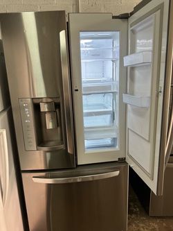 33 wide French door Refrigerator