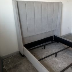 Living spaces Topanga Queen Bed Grey velvet 