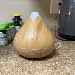 Humidifier (with Colored Lights)