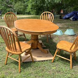 Dining Table W/4 Chairs