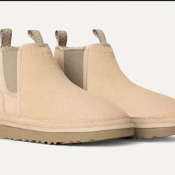 UGG Neumel Chelsea Boots