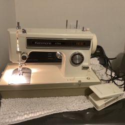 Kenmore 10 Stitch  Sewing Machine 