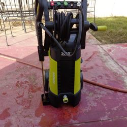 SUNJOE 2030 PSI PRESSURE WASHER 1.76 GPM 14.5 AMP PRESSURE WASHER WITH SOAP DESPENCER BOTTLE 2900 PSI HOSE