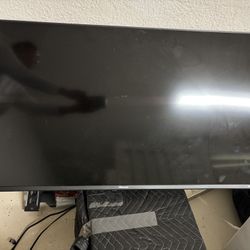 Hisense RoKu HDMI Smart TV 37”