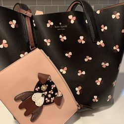 Reversible Kate Spade purse 