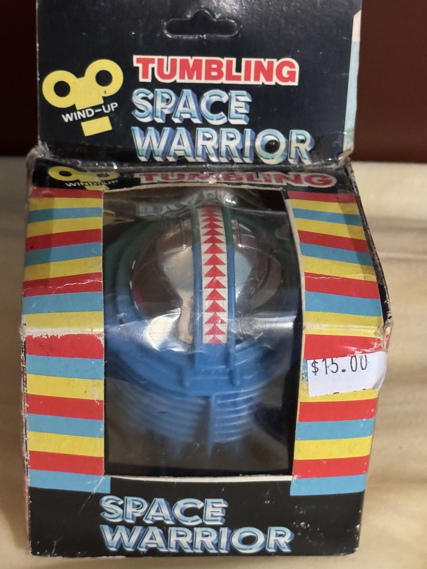 Wind up tumbling space warrior