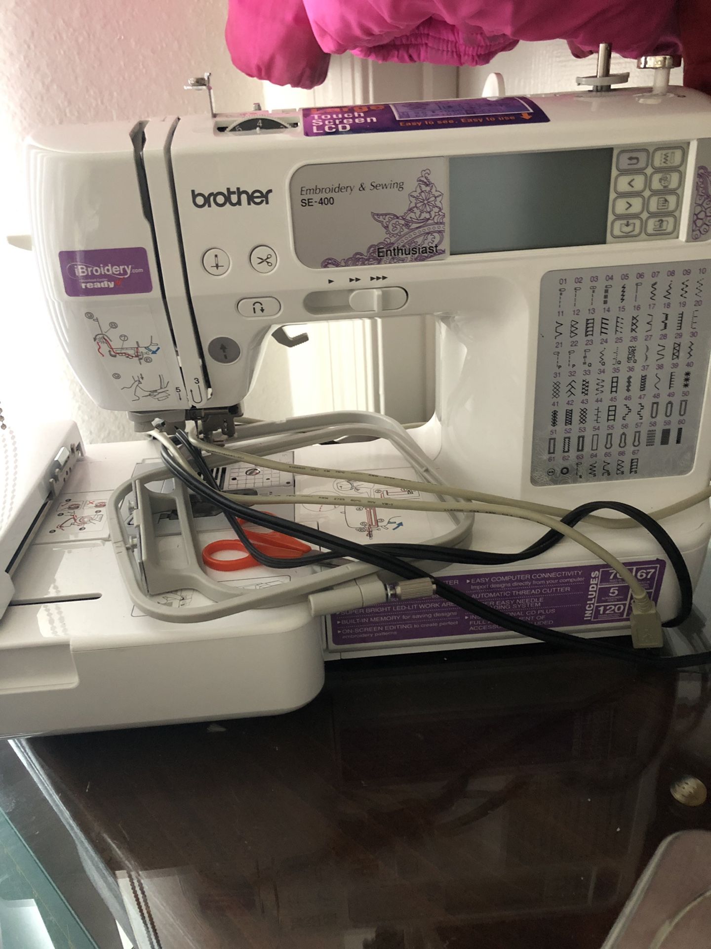 Brother SE400 embroidery and sewing machine