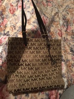 Michael kors purse
