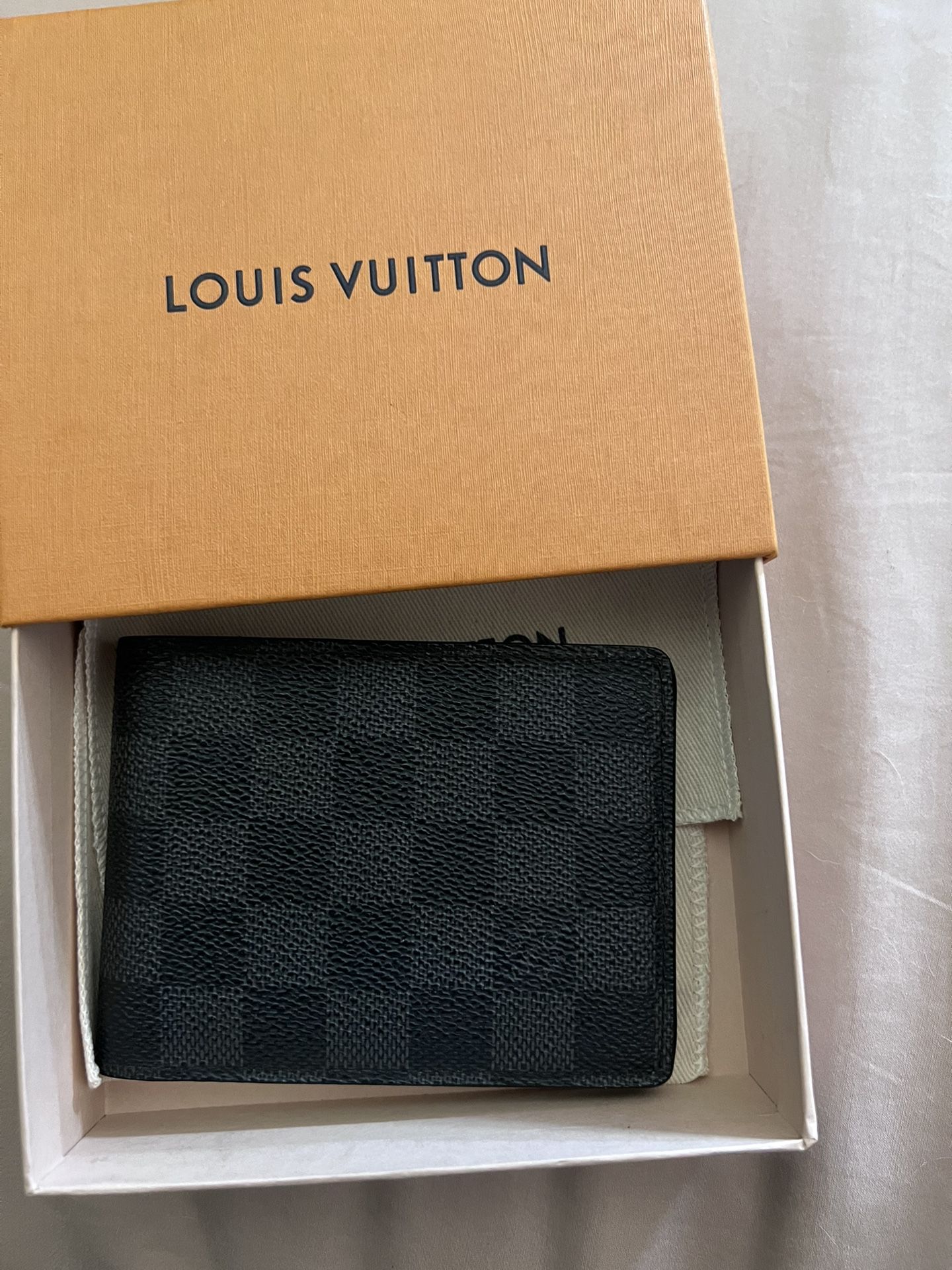 New real louis vuitton wallet for Sale in Chino Hills, CA - OfferUp
