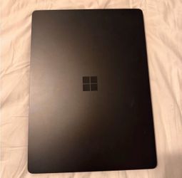 Surface Laptop 7 15” for Business
