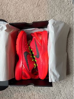 Nike Kobe reverse grinches