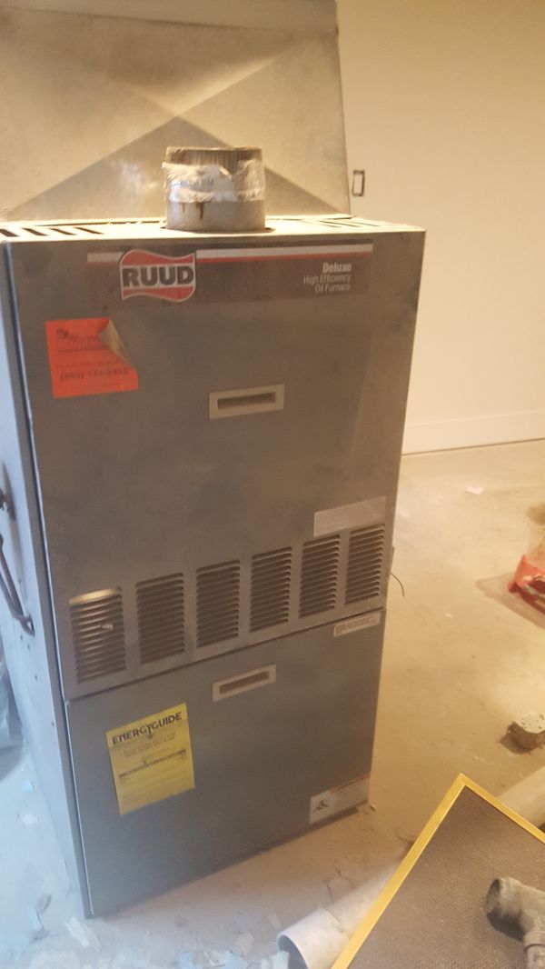 Ruud 119,000 btu highefficiency oil furnace for Sale in Portland, OR