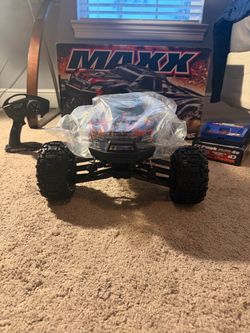 Brand New Traxxas Maxx 4S RTR – Never Used – Battery, Charger, Remote & Bat-Safe LiPo Box Included