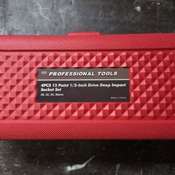 Professional Tools 1/2 Inch 12 Point Impact Socket Set