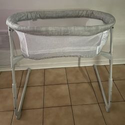 Baby bassinet 