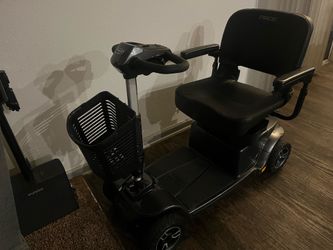 Mobility scooter brand new revo 2.0 650 firm