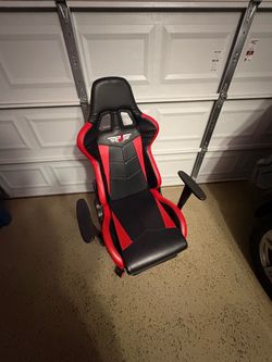 HIGH QUALITY GAMING CHAIR ‼️ Reclining, Comfortable & Like New