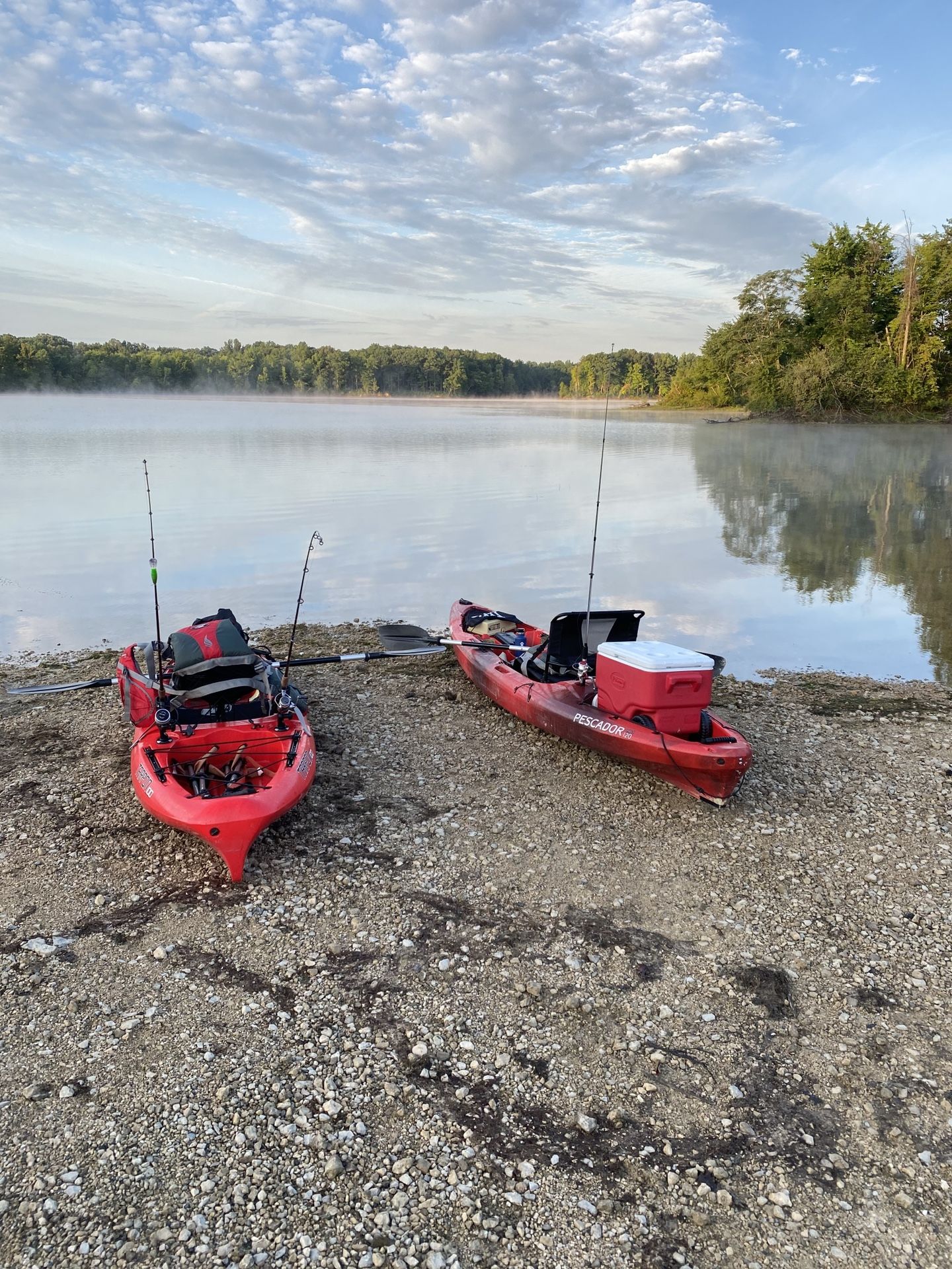 2 Sit on Top Fishing Kayaks + Oars