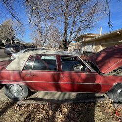 CLASSIC 1976 CADILLAC DEVILLE PROJECT CAR – RARE PARTS / RESTORATION – $1800 OBO