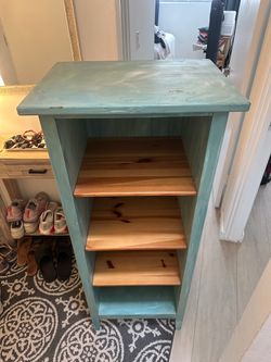 Bookshelf