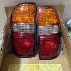 OEM tacoma headlights