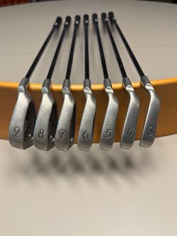Ping I3 Plus 3-9 Iron Set. White Dot. Stiff Shafts. Good Condition.
