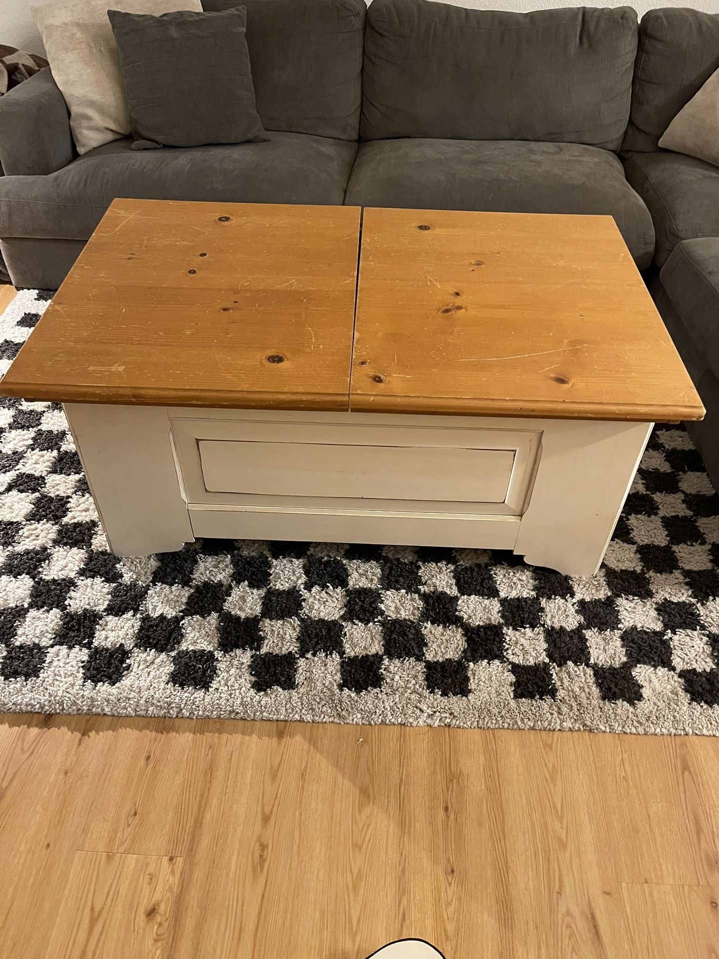 Coffe Table With Storage