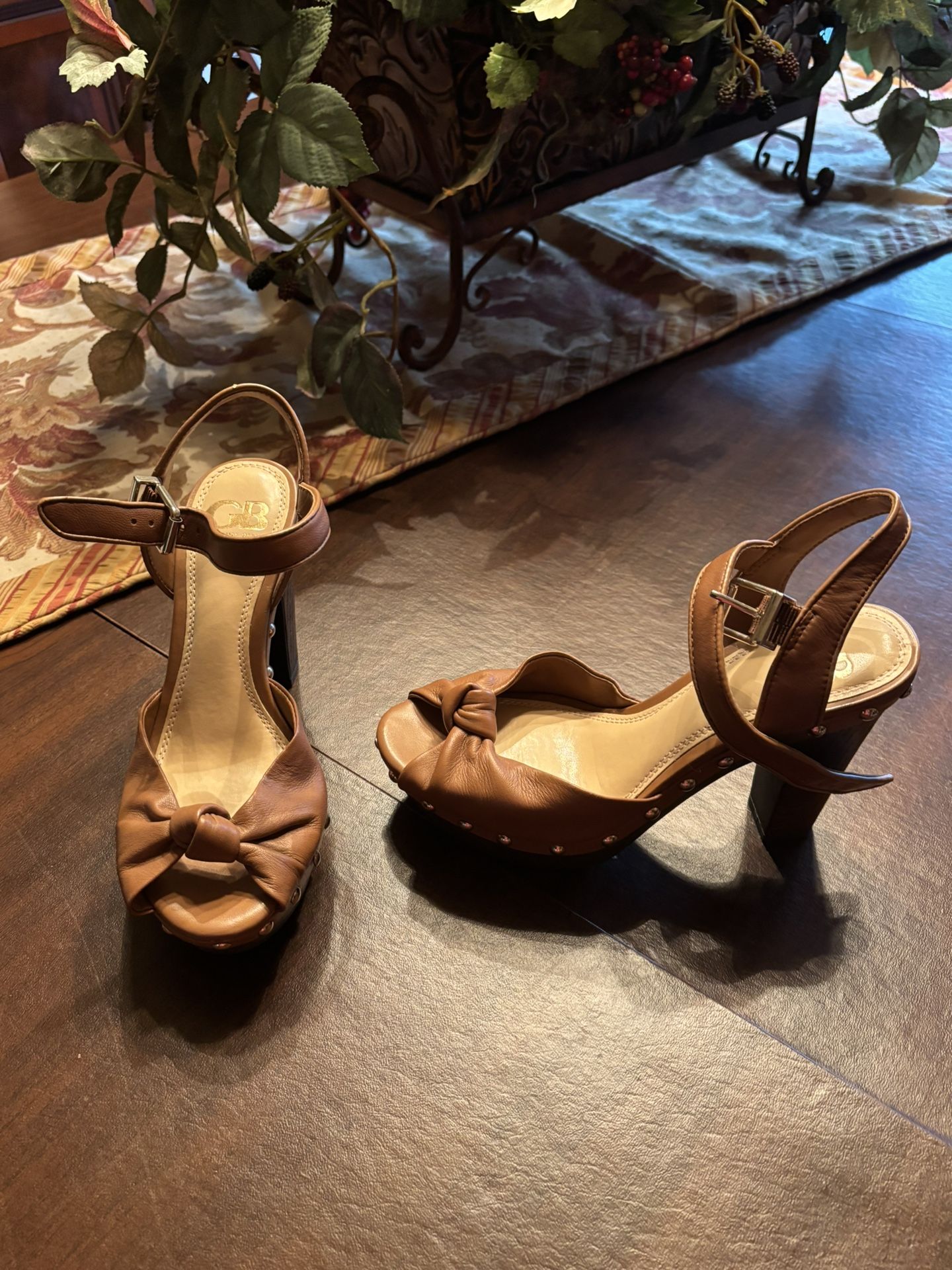 Tan Gianni Bini High Heel Sandals - Size 6