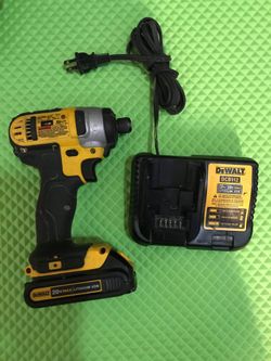 Impact drill DeWalt