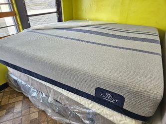Mattress and box spring king size