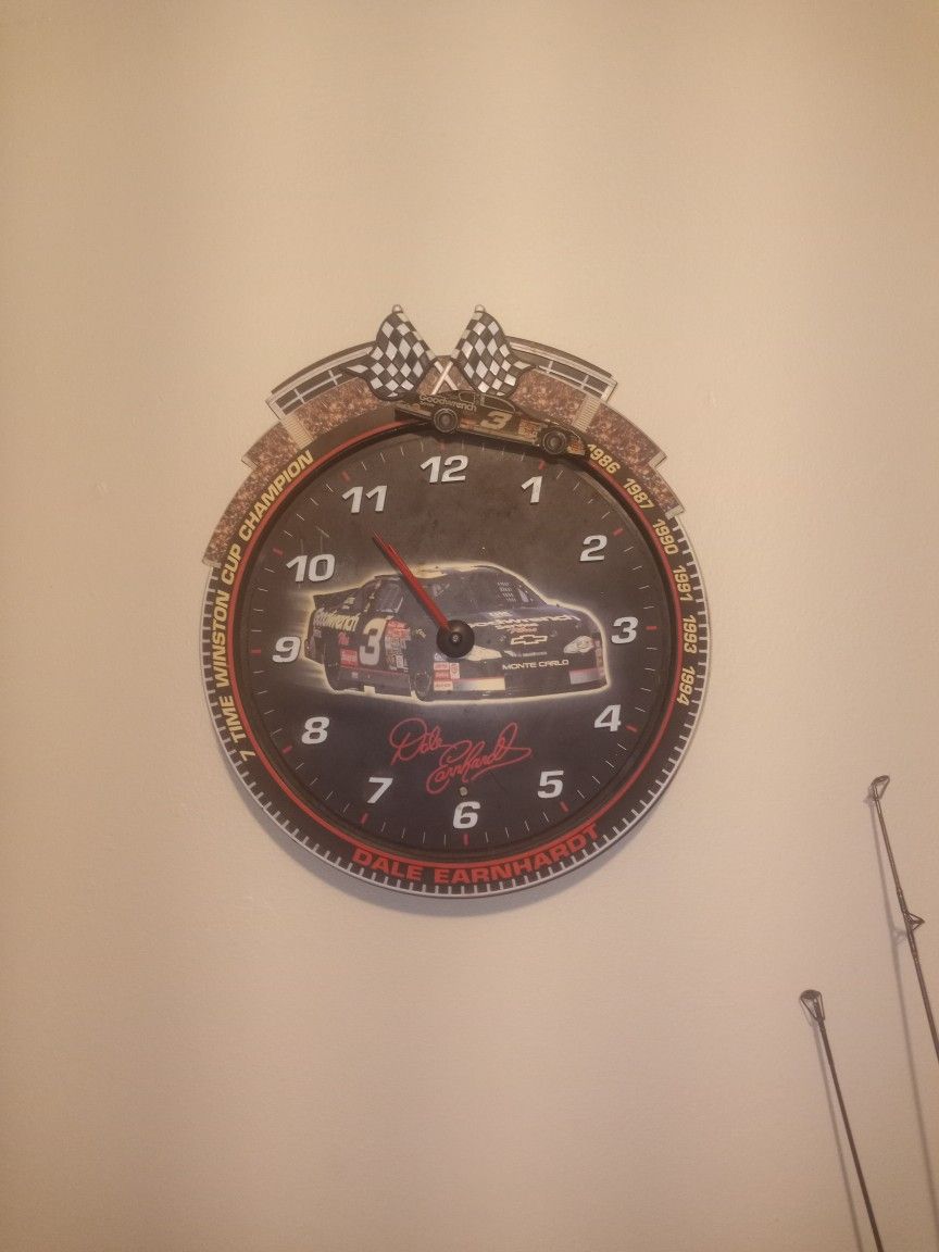 Dale Earnhardt Clock