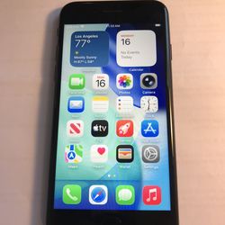 Apple IPhone SE 3rd Gen 64GB Unlocked - $90