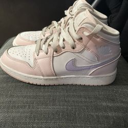 Nike Air Jordan 1 Mid