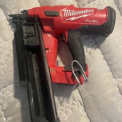 milwaukee fuel nail gun framing nailer 21°