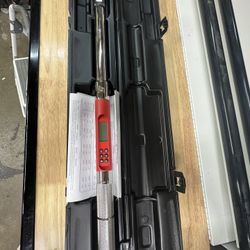 Snap On Digital 1/2 Torque wrench