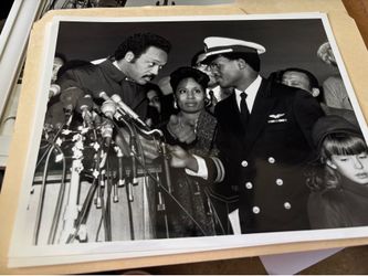 Pilot Robert Goodman returned home 1984 3 8X10’s